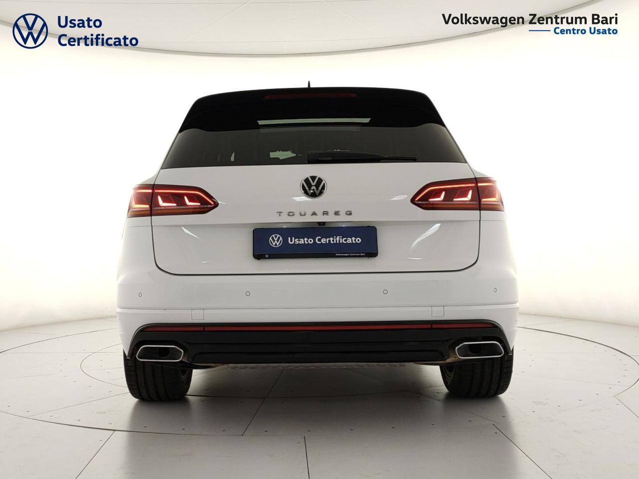 Volkswagen Touareg 3.0 v6 tdi elegance r-line exterior pack 231cv tiptronic