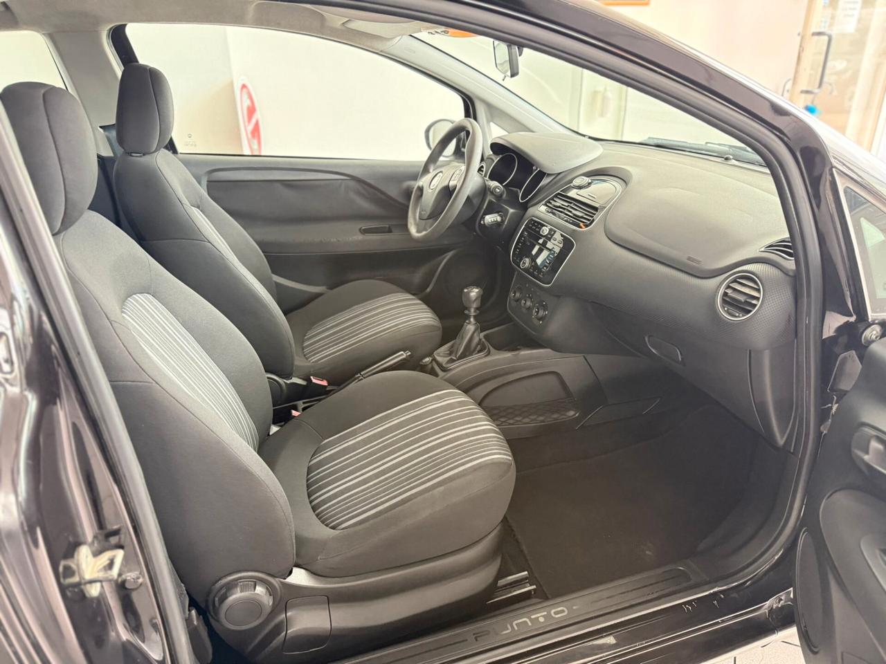 Fiat Punto Evo 1.2 BENZINA OK NEOPATENTATI 2011