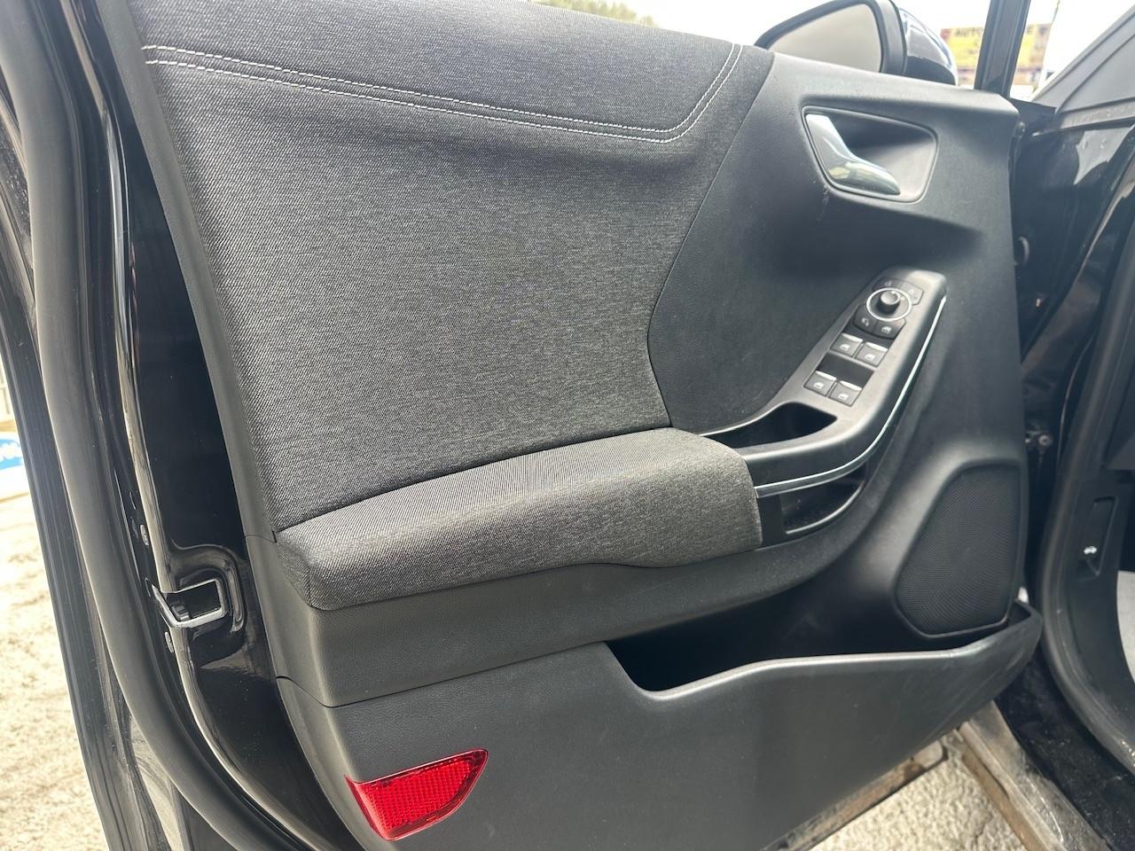 Ford Puma 1.0 EcoBoost Hybrid 125 CV S&S Titanium Design