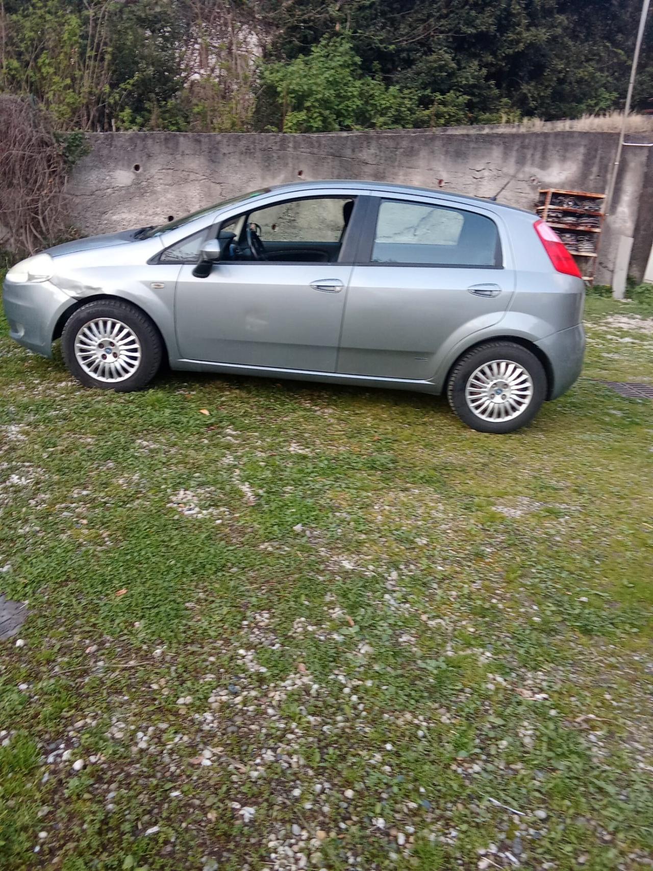 Fiat Grande Punto 1242