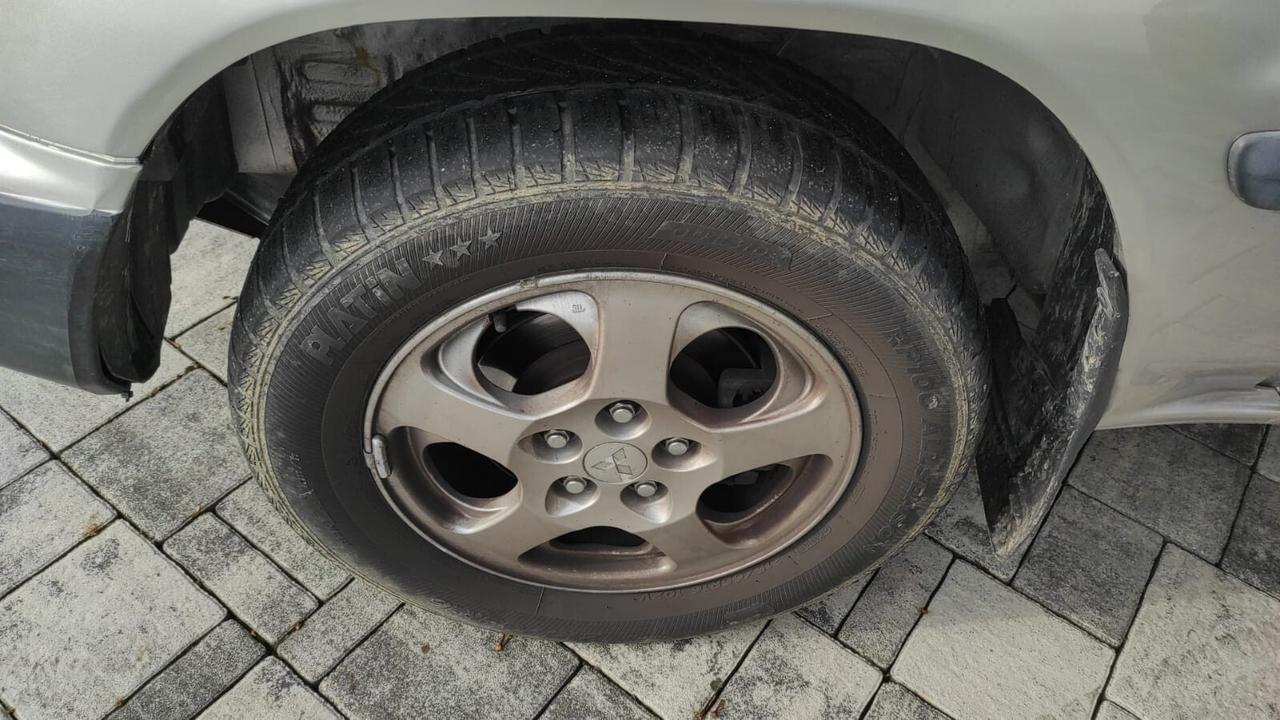 MITSUBISHI PAJERO PININ 1.8 BENZINA 120CV 4X4 GANCIO TRAINO