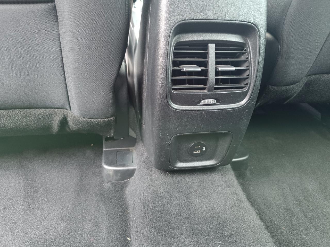 Ford Kuga 2.5 Plug In Hybrid 225 CV CVT 2WD Titanium Business