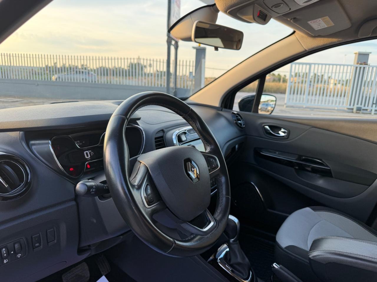 RENAULT CAPTUR 1.2 TCe 120 CV EDC FULL LED MY17
