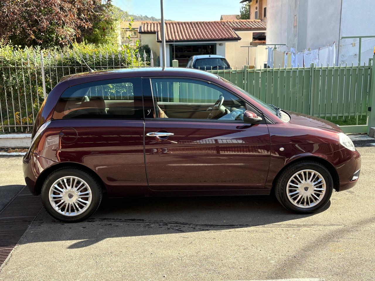 Lancia Ypsilon 1.2 BEZINA 2008 NEOPATENTATI