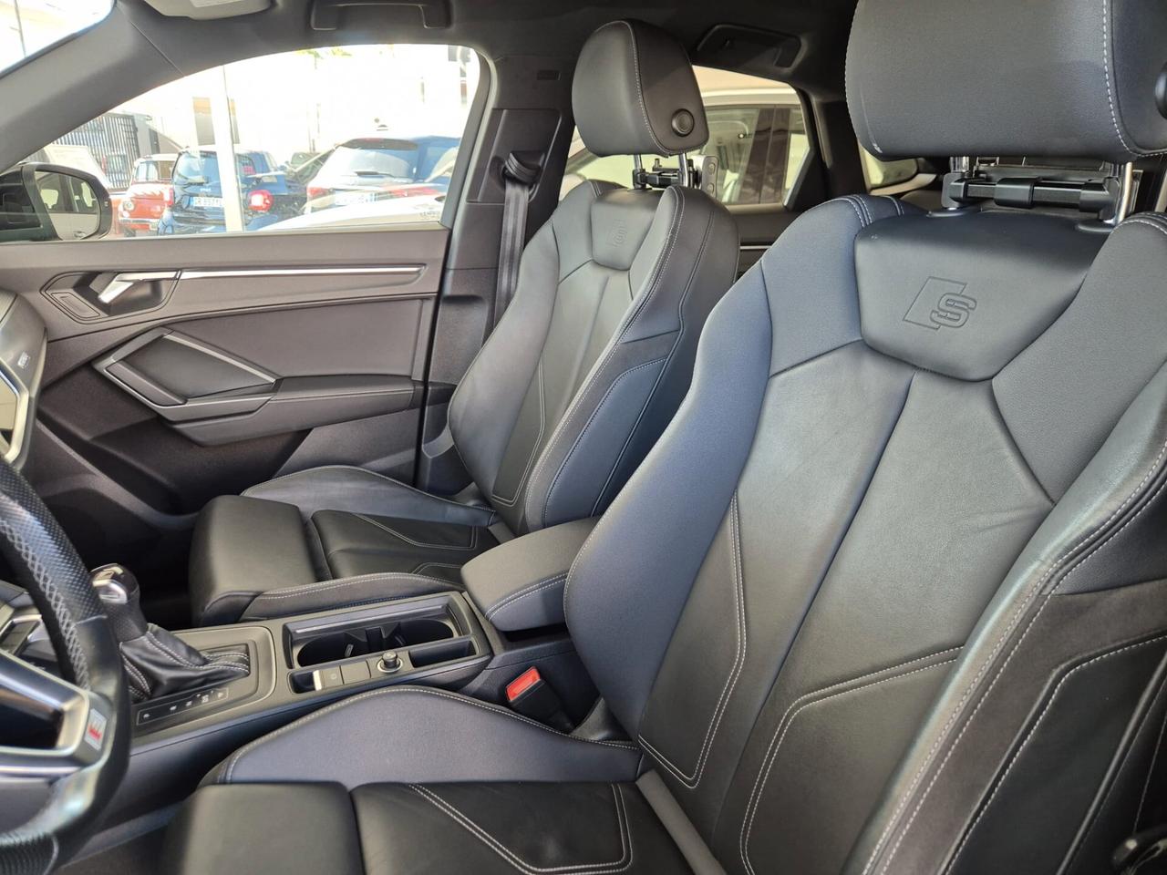 Audi Q3 Sportback 35 TDI quattro S-tronic S-line