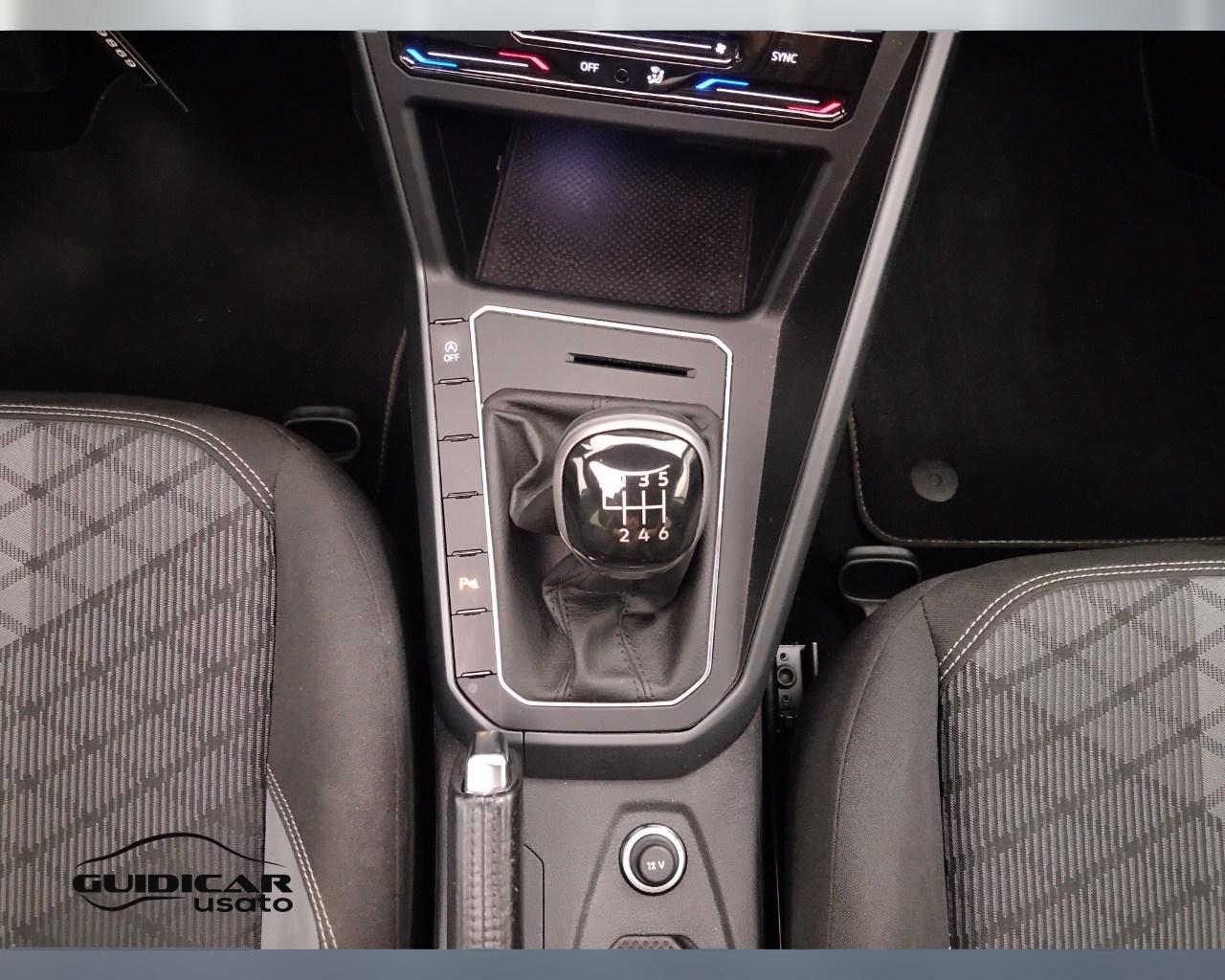 VOLKSWAGEN Taigo - Taigo 1.0 tsi R-Line 110cv