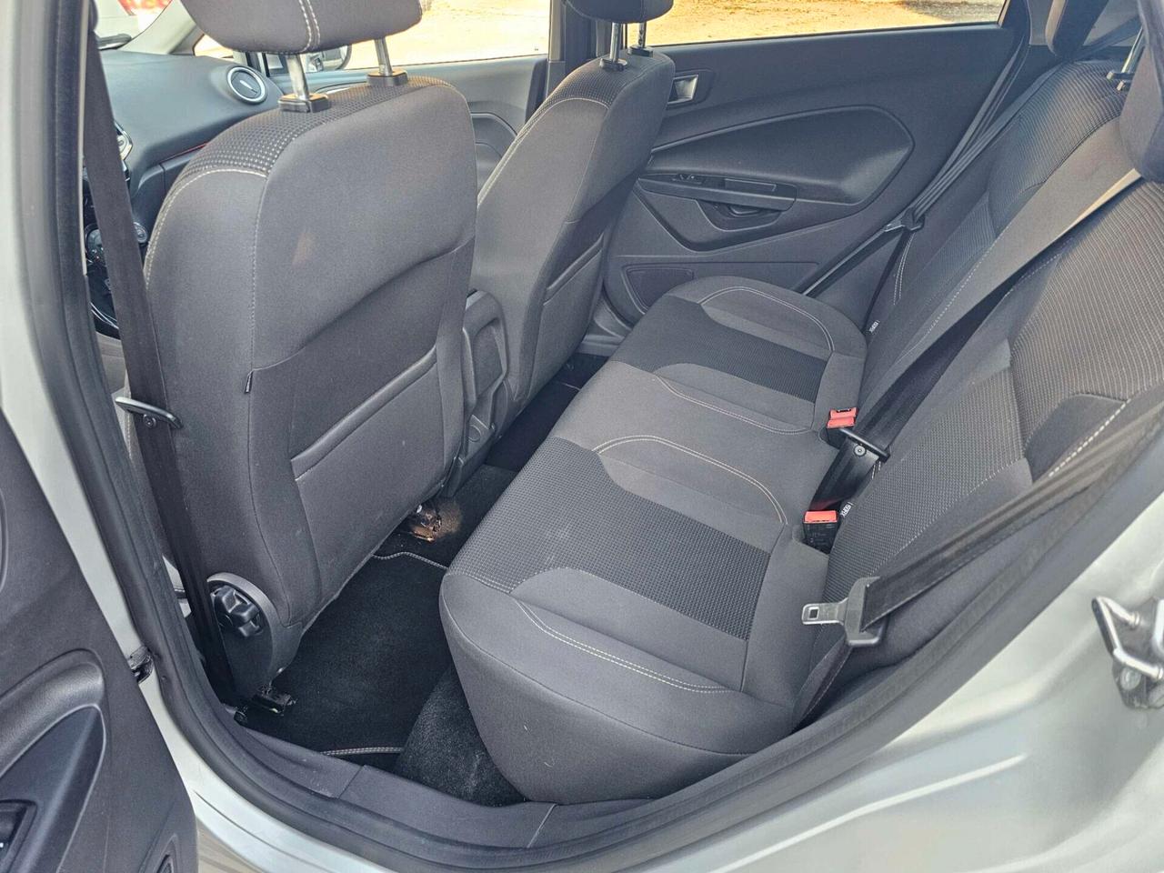 Ford Fiesta 1.4 5p. Bz.- GPL Titanium Neopatentati