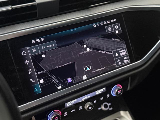 AUDI Q3 35 TDI S tronic Identity Black