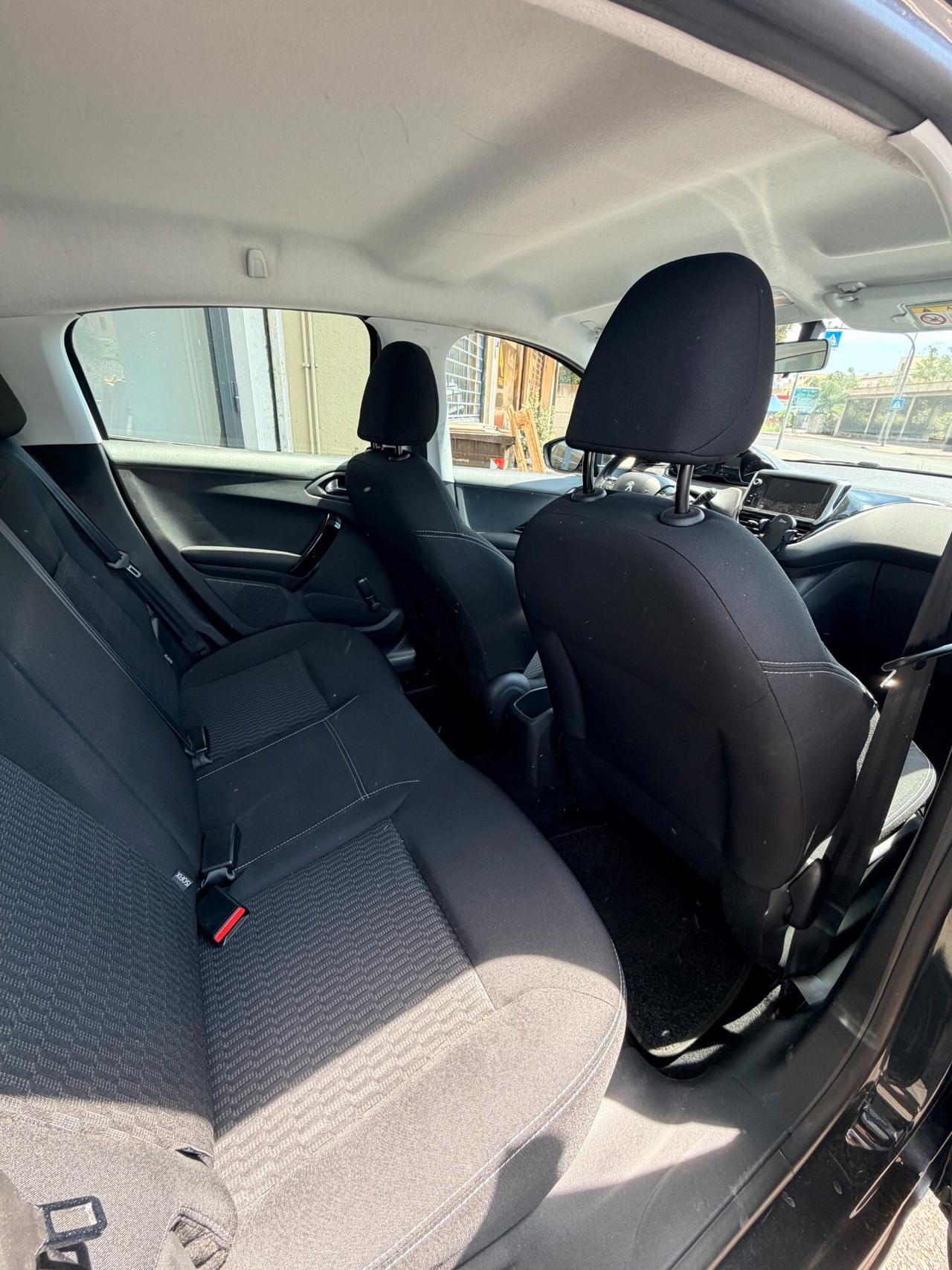 Peugeot 208 PureTech 82 5 porte Active