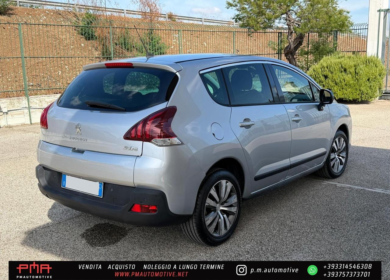 Peugeot 3008 1.6 HDi 115CV Business