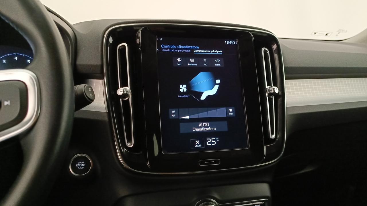 VOLVO XC40 1.5 t3 Momentum geartronic my20