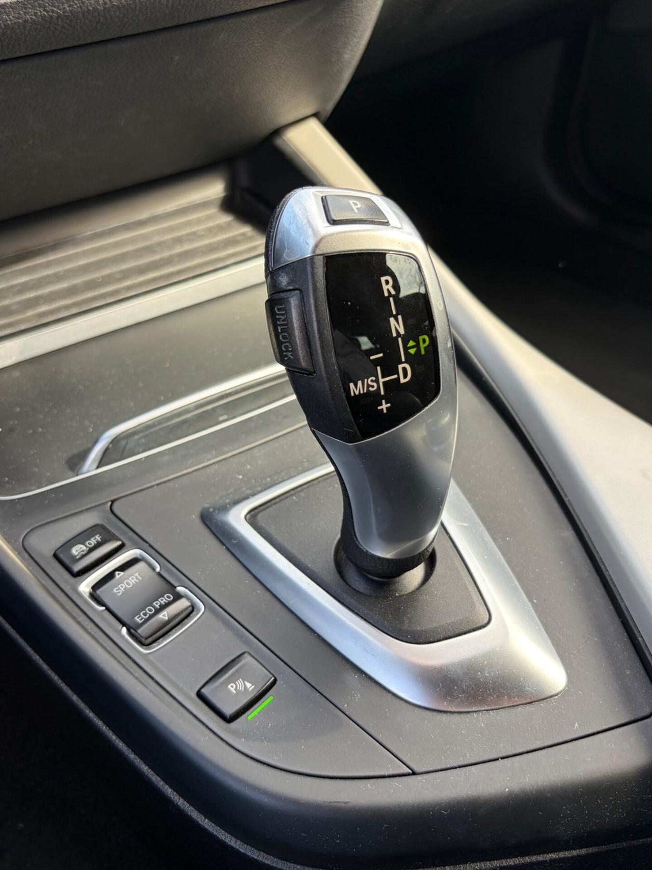 Bmw 116 116d 5p. Business