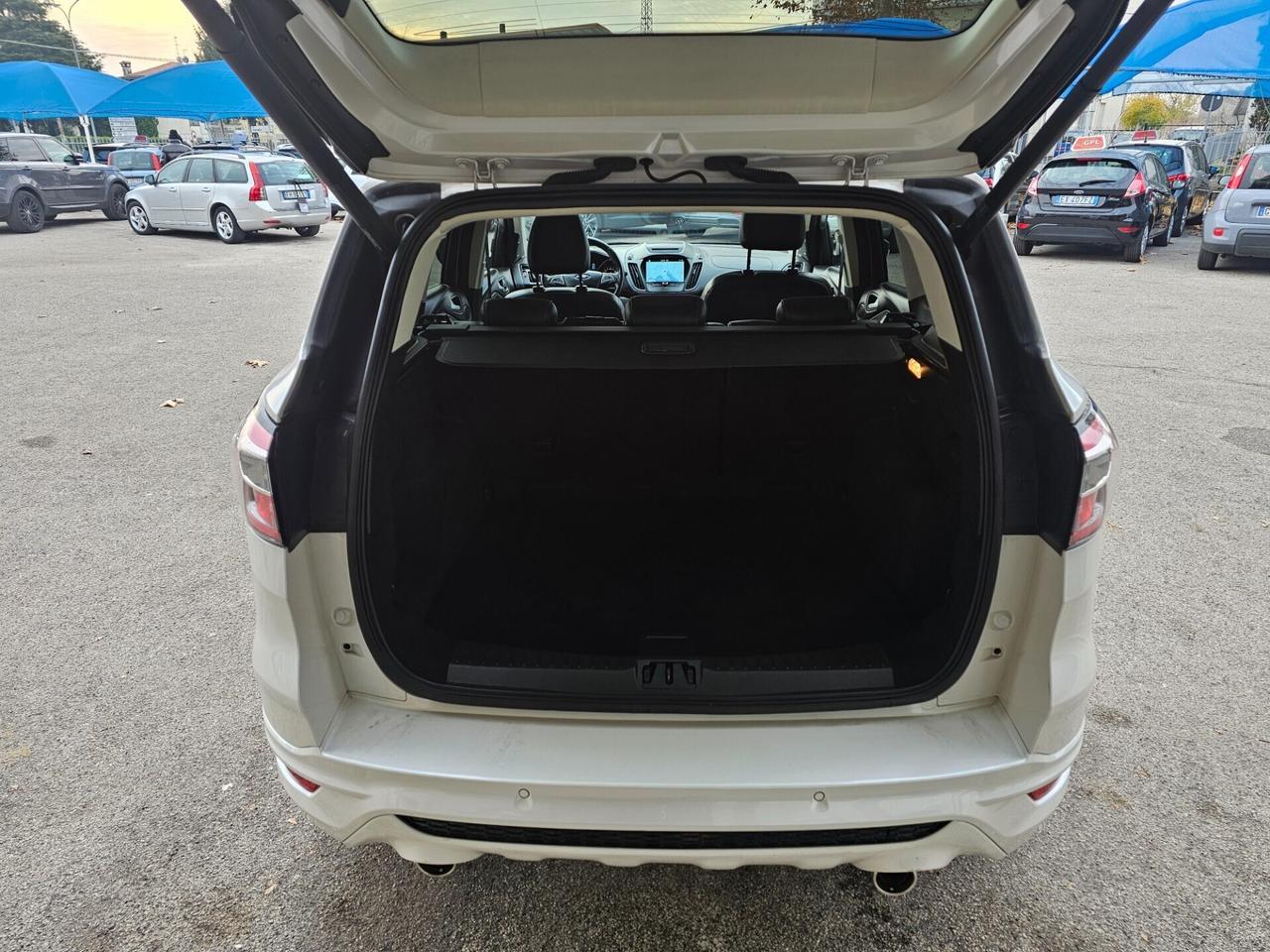 Ford Kuga 2.0 TDCI 150 CV 4WD Vignale