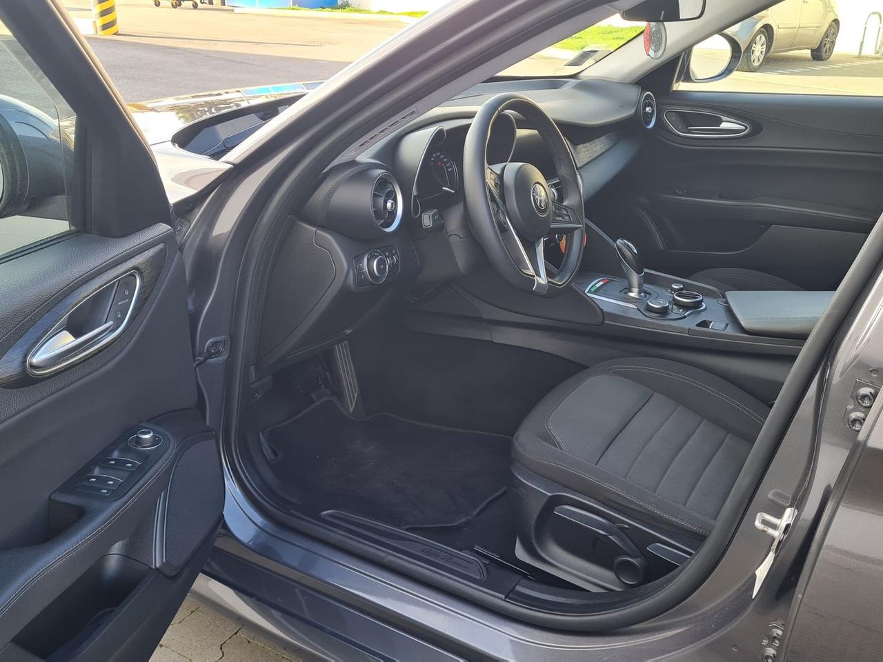 Alfa Romeo Giulia 2.2 Business #8718