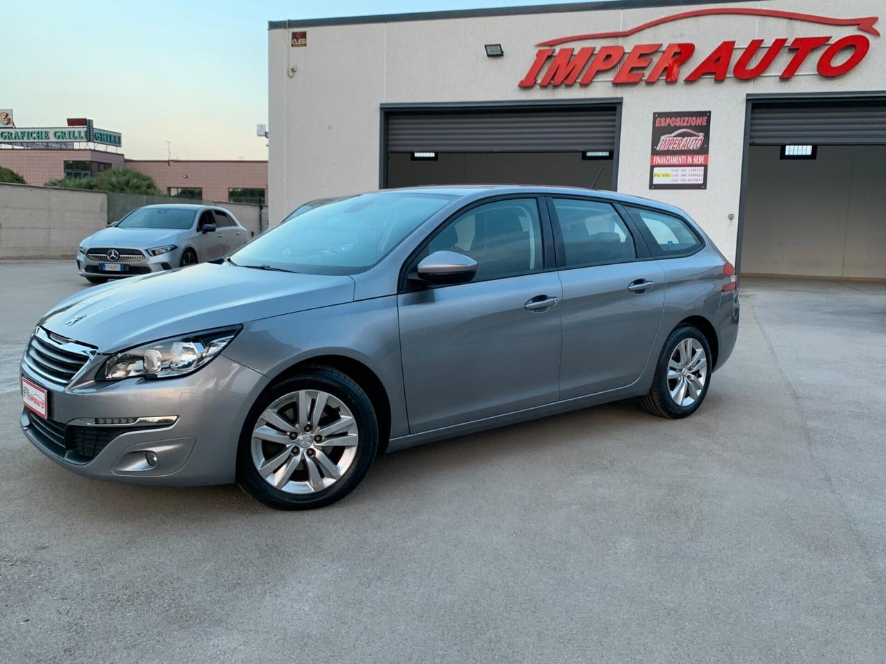 Peugeot 308 BlueHDi 120 SW NAVIGATORE TAGLIANDATA