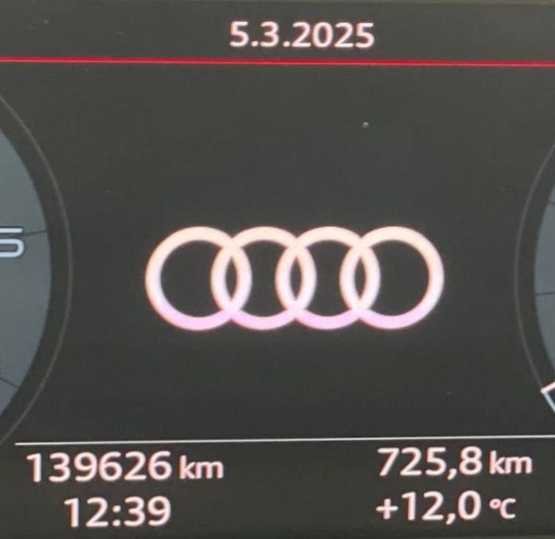 Audi Q3 40 TDI quattro S tronic Business