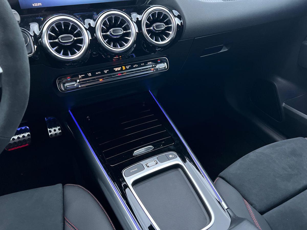 Mercedes-Benz Mercedes-AMG GLA 35 4MATIC