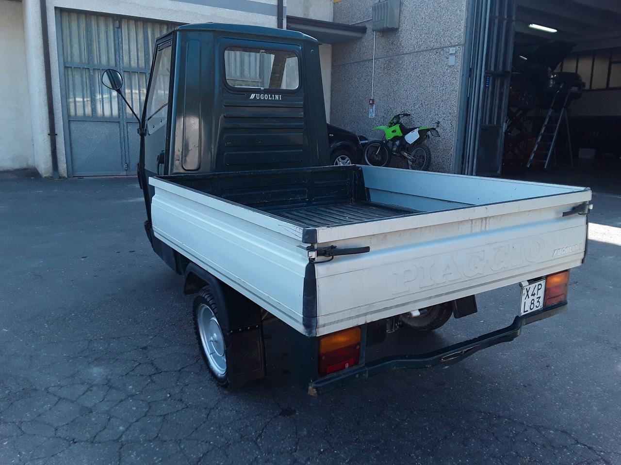 Ape 50