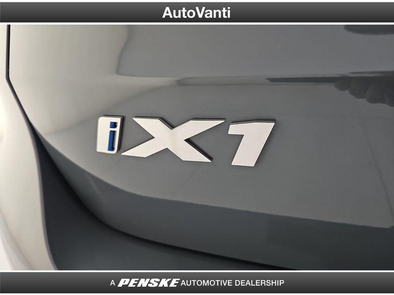 BMW iX1 xDrive 30