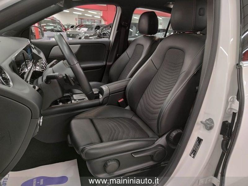 Mercedes-Benz GLA GLA 200 Automatic 4Matic Sport + Navi