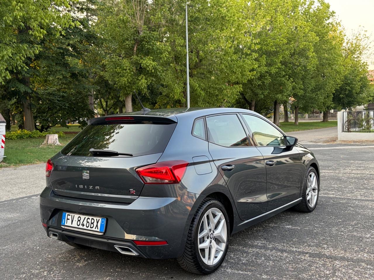 Seat Ibiza 1.6 TDI 95 CV 5 porte FR