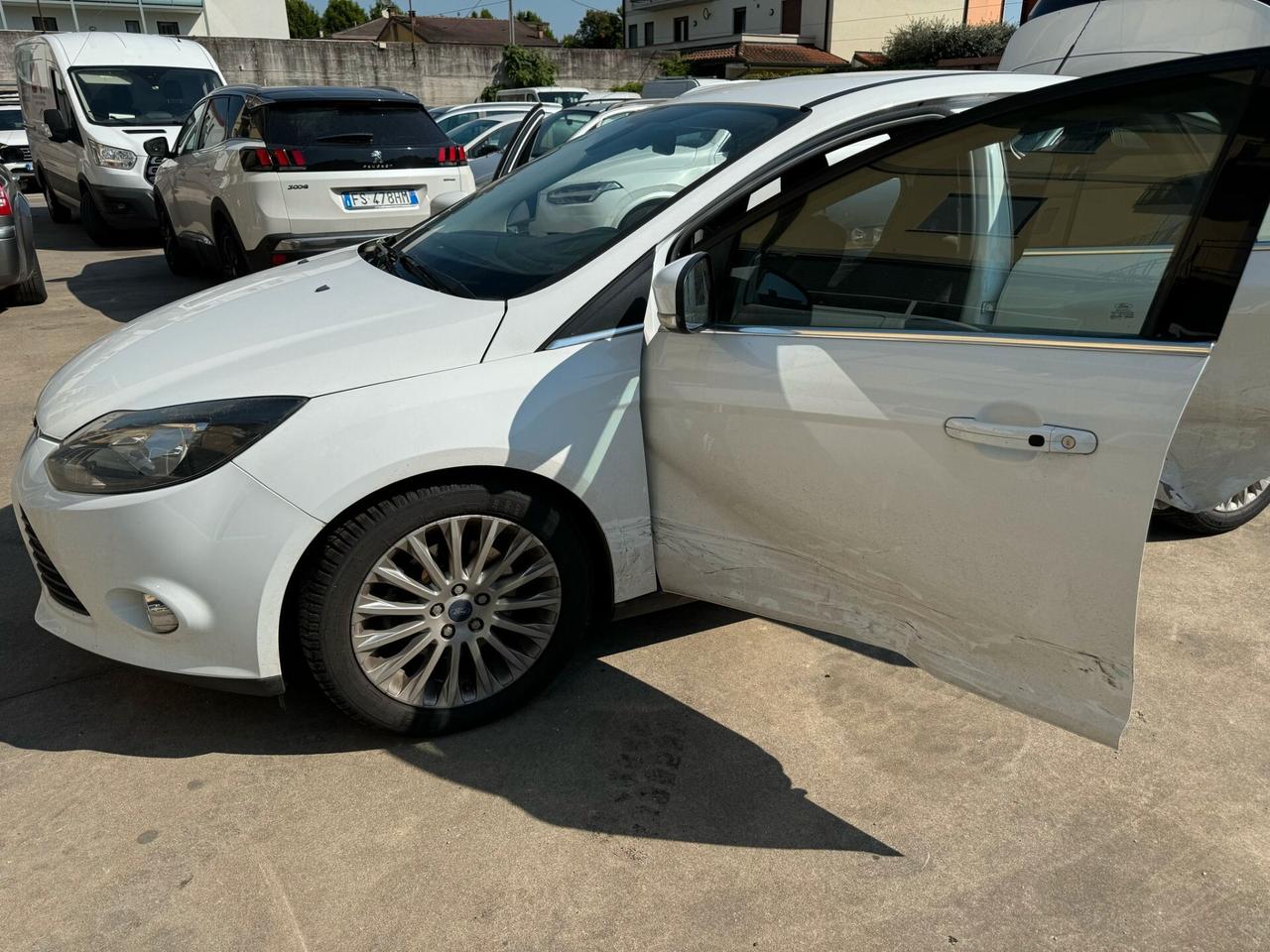 Ford Focus 1.6 150CV Ecoboost 5p.Titanium Bs. INCIDENTATA