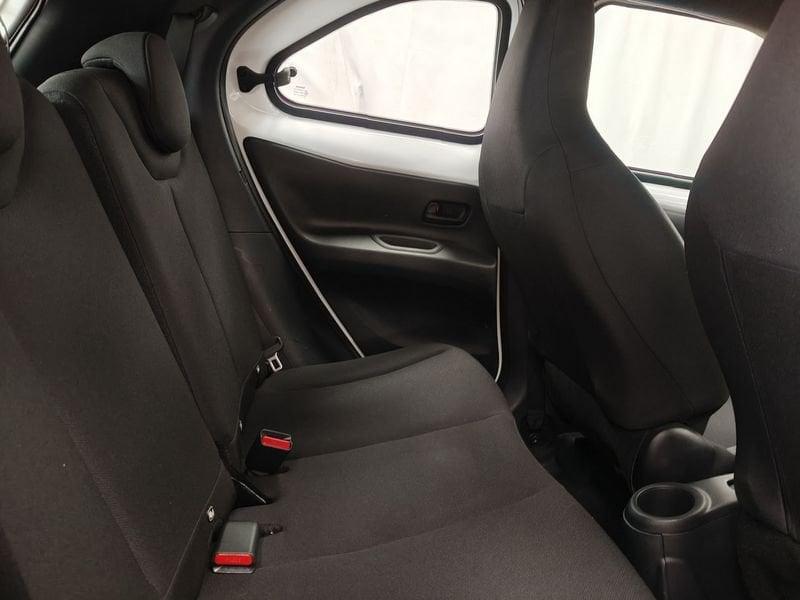 Toyota Aygo X Aygo X 1.0 VVT-i 72 CV 5 porte Active S-CVT