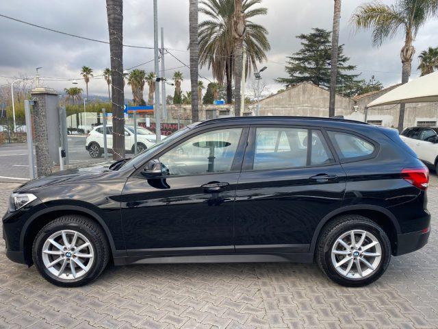 BMW X1 sDrive18d Advantage FULL LED