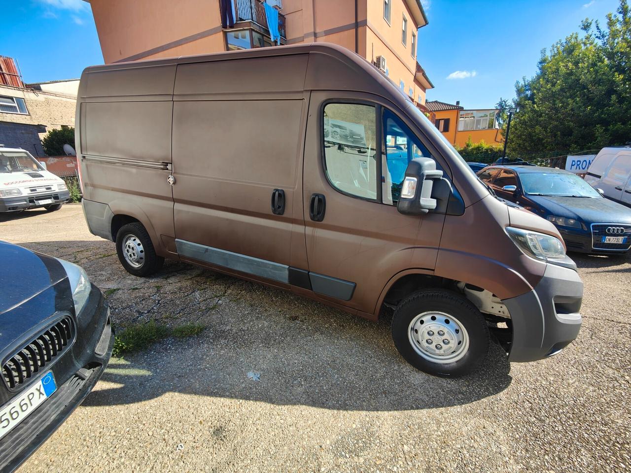 Furgone Peugeot boxer 2.2