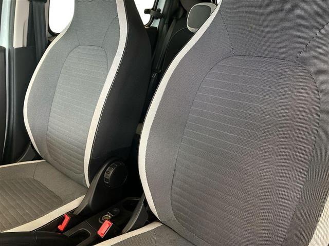 RENAULT Twingo 22kWh Equilibre