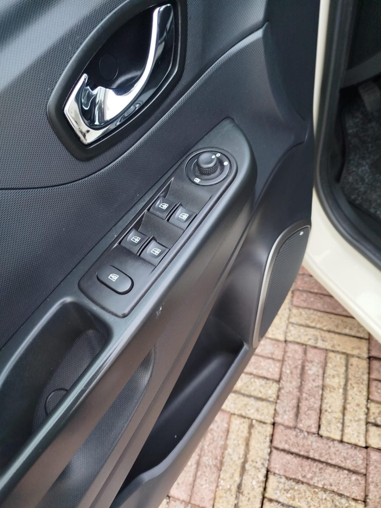 Renault Captur 0.9 TCe 12V 90 CV Start&Stop Energy R-Link