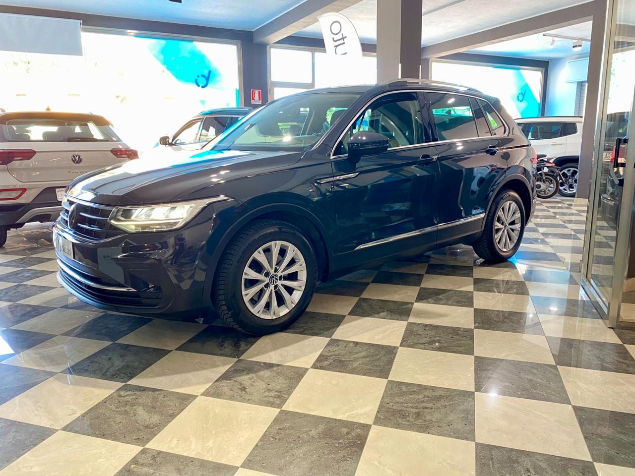 Volkswagen Tiguan 2.0 TDI 150 CV SCR DSG Life-2022