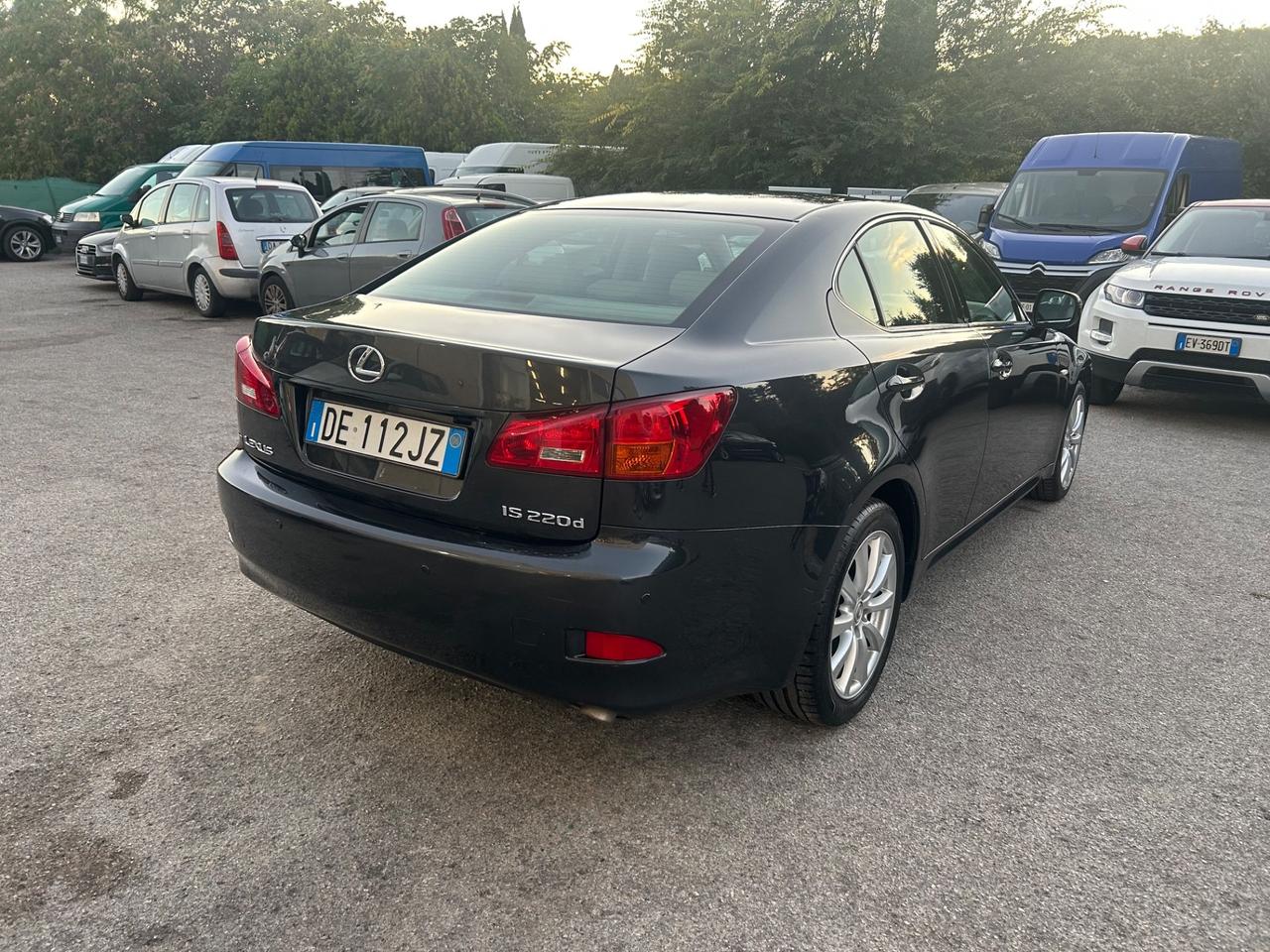 Lexus IS 220d 2.2 16V Luxury