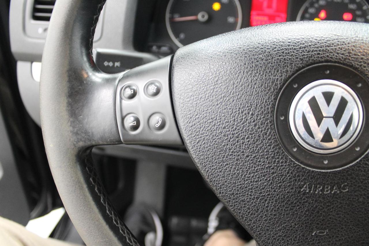 Volkswagen Golf 2.0 TDi Sportline DSG