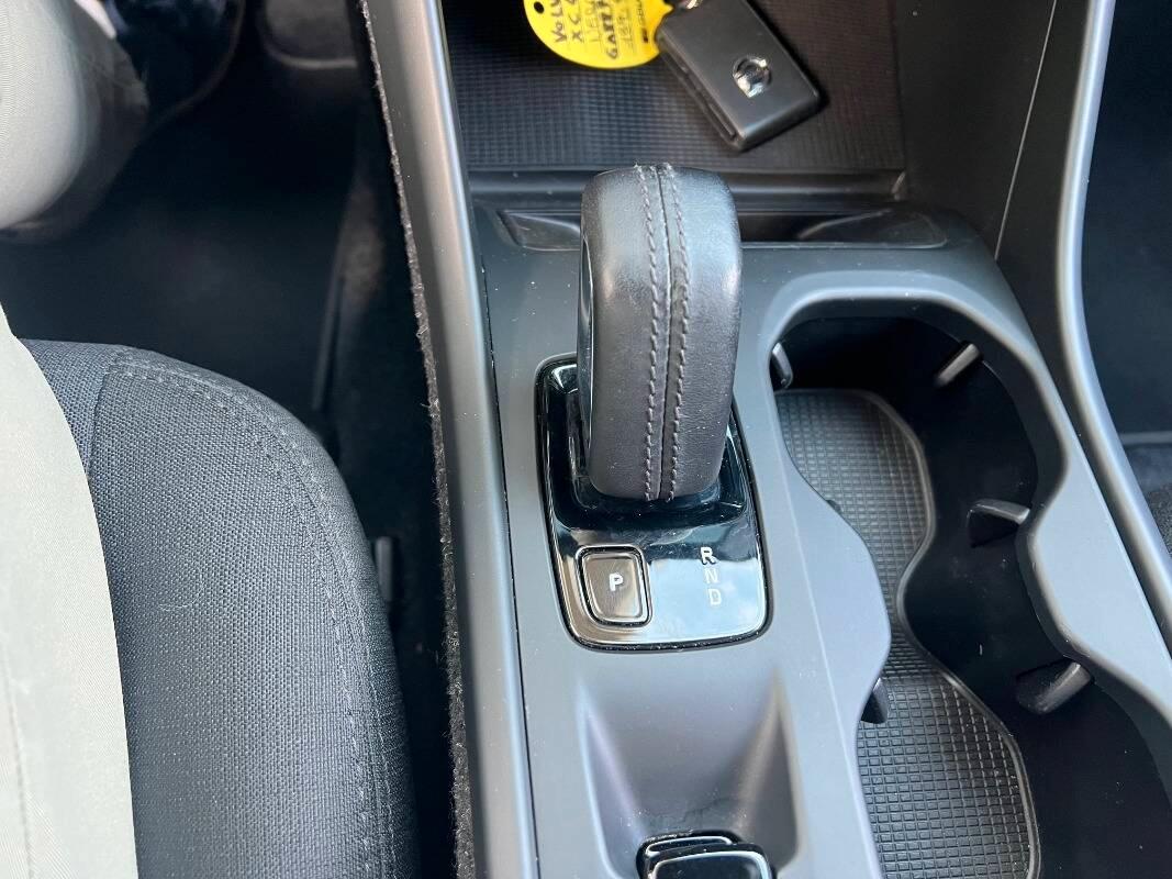 Volvo XC40 2.0 d3 Momentum auto my21