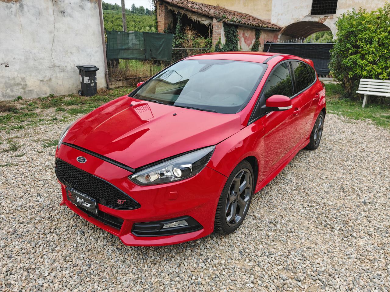 Ford Focus 2.0 EcoBoost 250 CV ST3