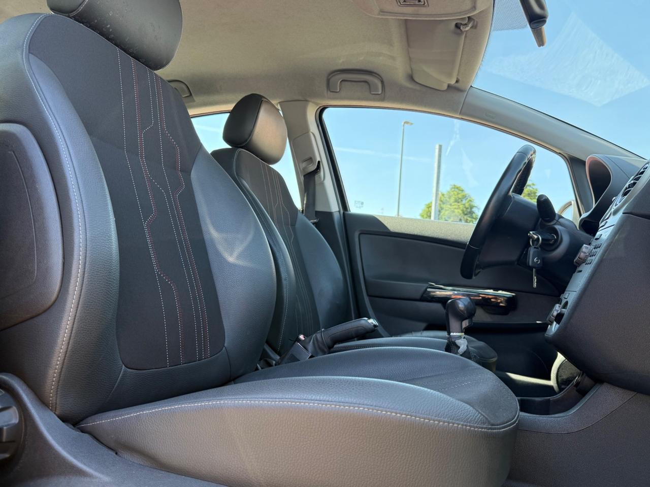Opel Corsa 1.2 5 porte Sport