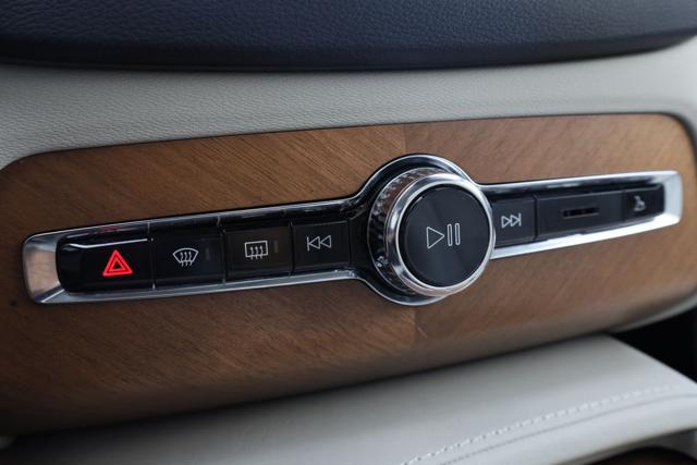 VOLVO XC90 B5 (d) AWD Geartronic Inscription
