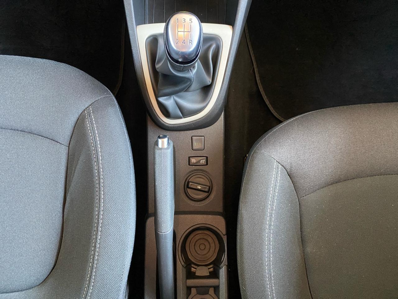 RENAULT Captur I 2017 - Captur 0.9 tce Business 90cv