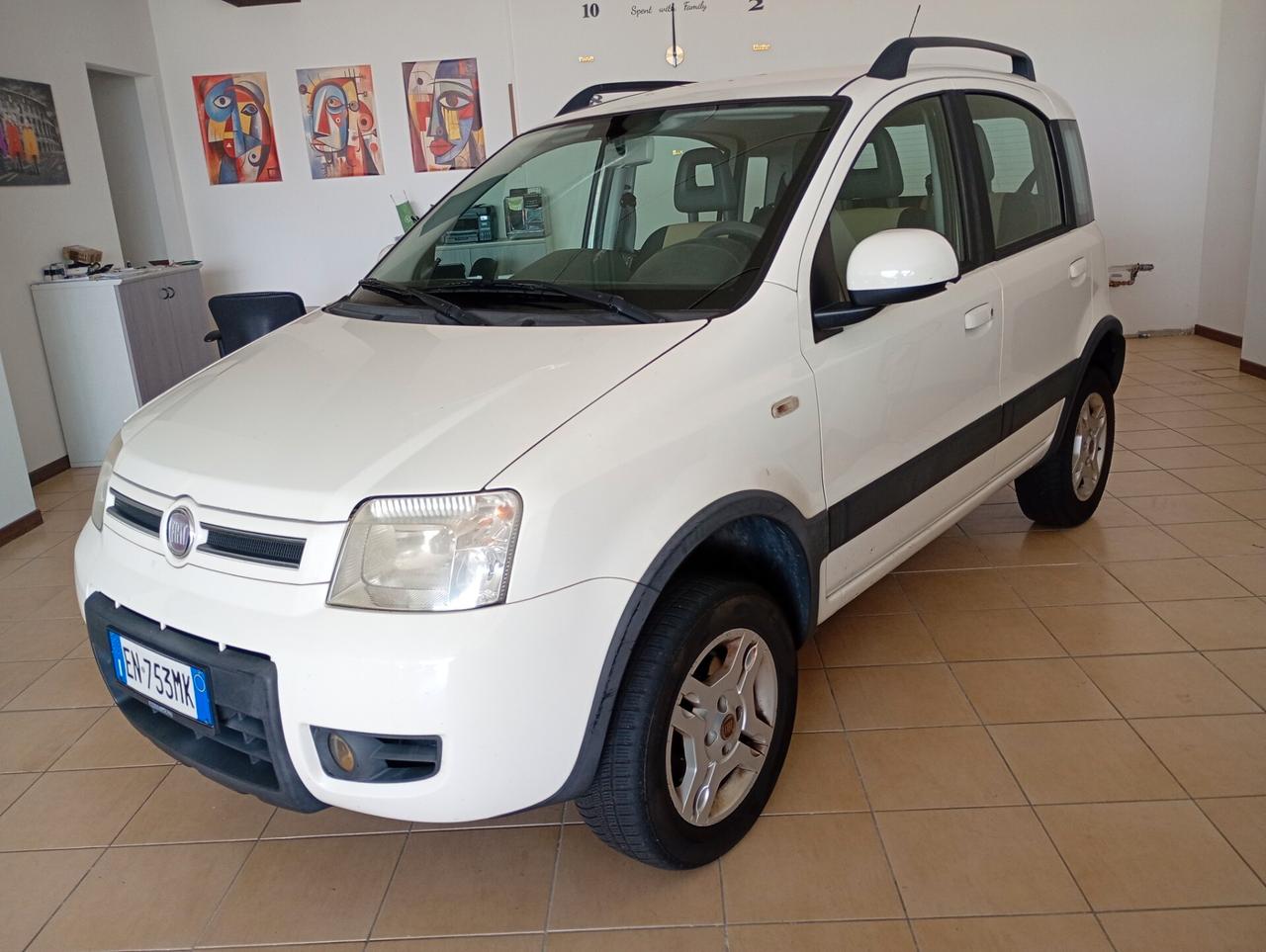 Fiat Panda 1.3 MJT 16V DPF 4x4 Climbing