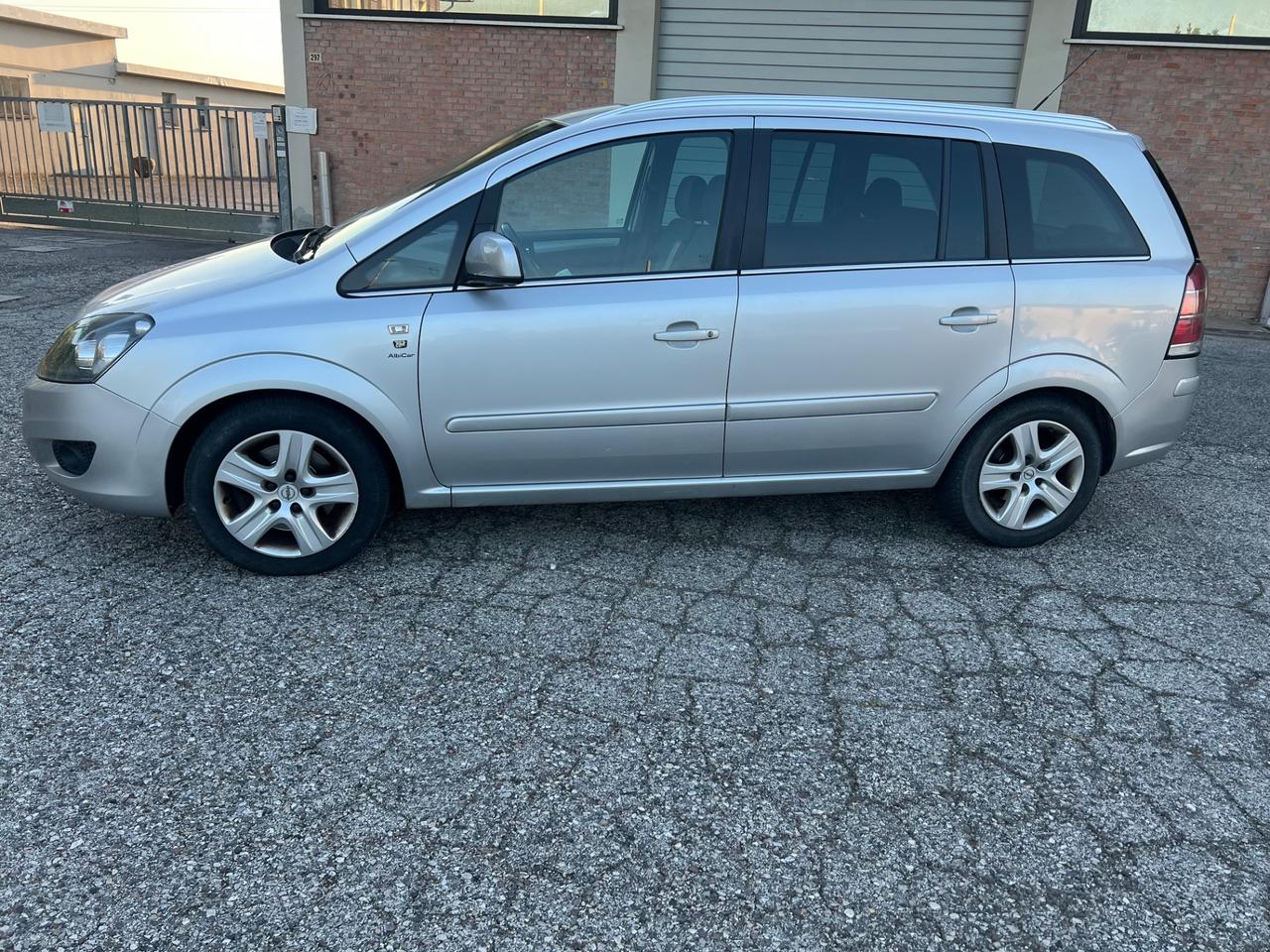 Opel Zafira 1.7 CDTI 110CV Edition