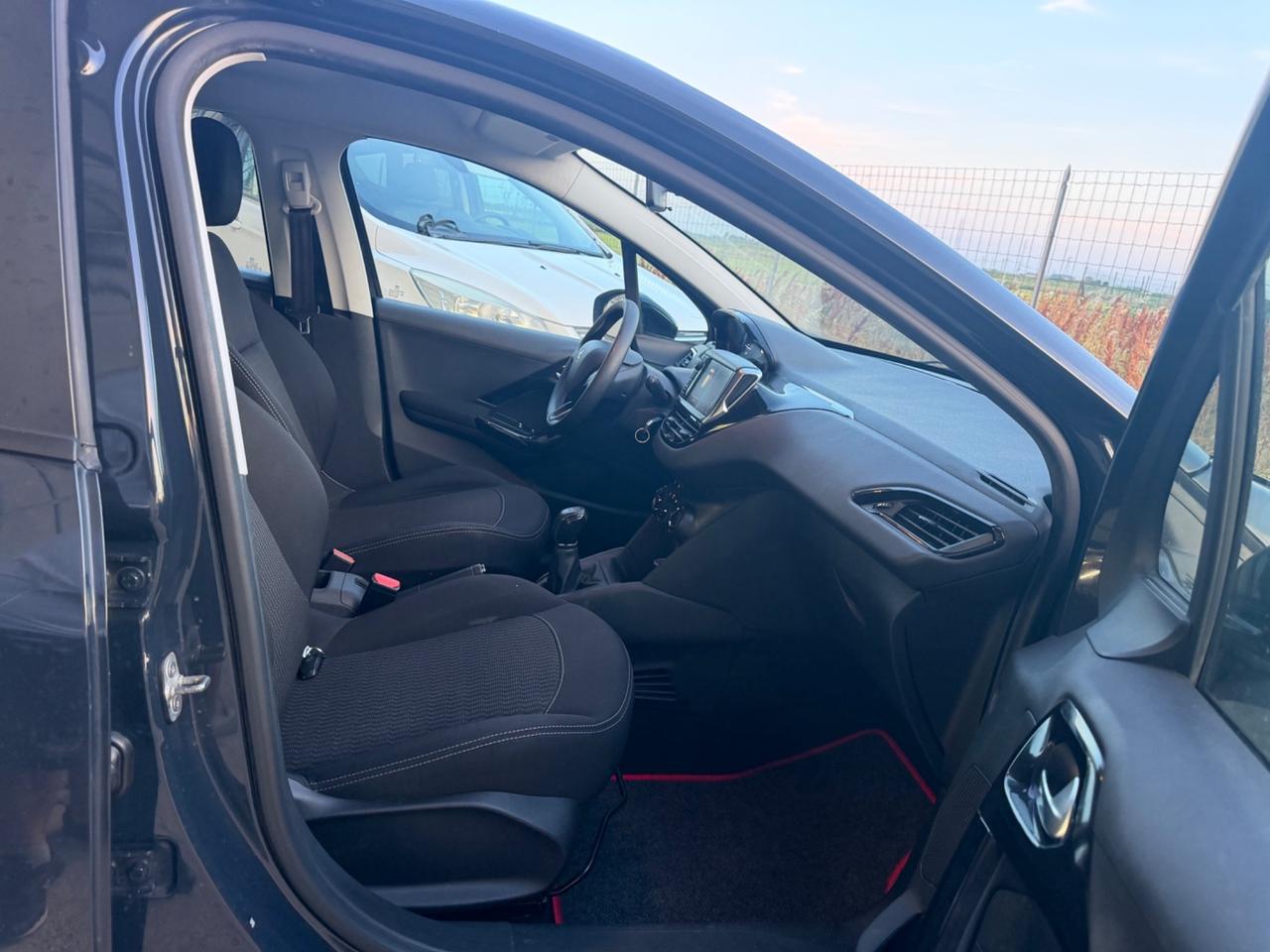 Peugeot 208 GPL Allure Unico proprietario