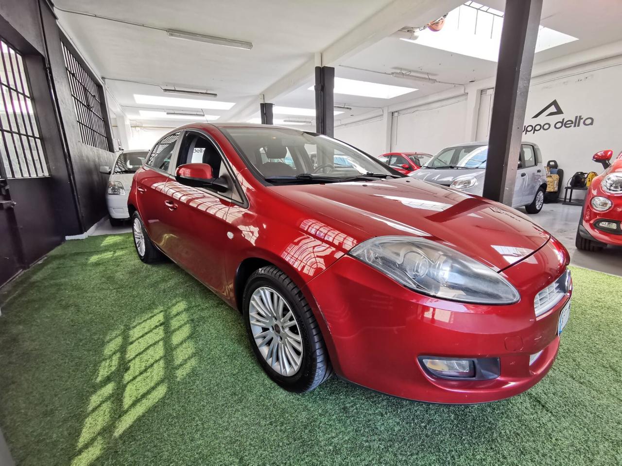 Fiat Bravo 1.6 MJT 120cv EURO 5 GANCIO TRAINO GARANZIA 12 MESI