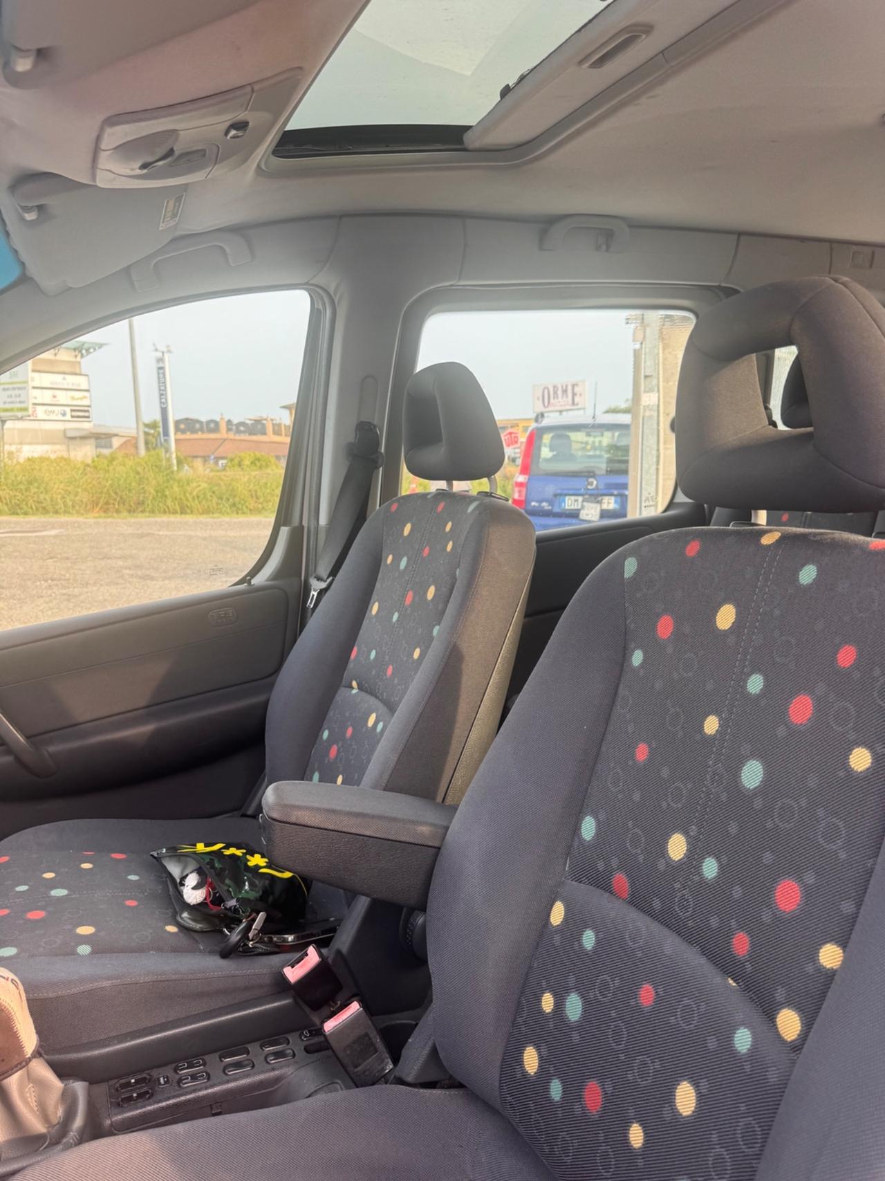 Mercedes-benz Vaneo 1.6 cat Family GPL