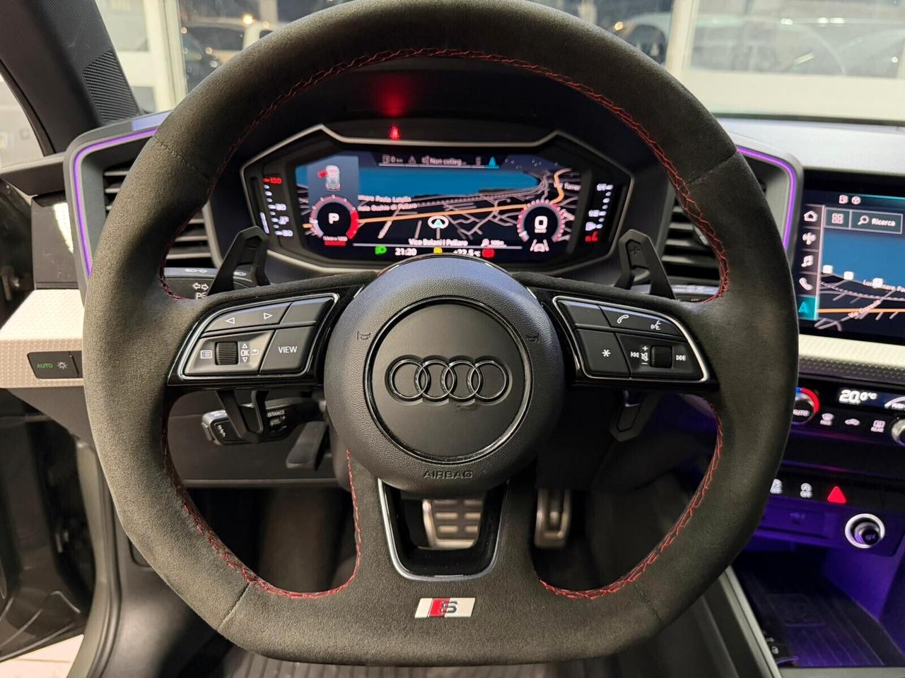Audi A1 SPB 40 TFSI S tronic line edition