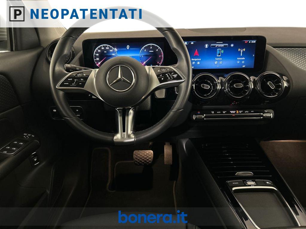 Mercedes GLA 180 180 D Advanced 8G-DCT