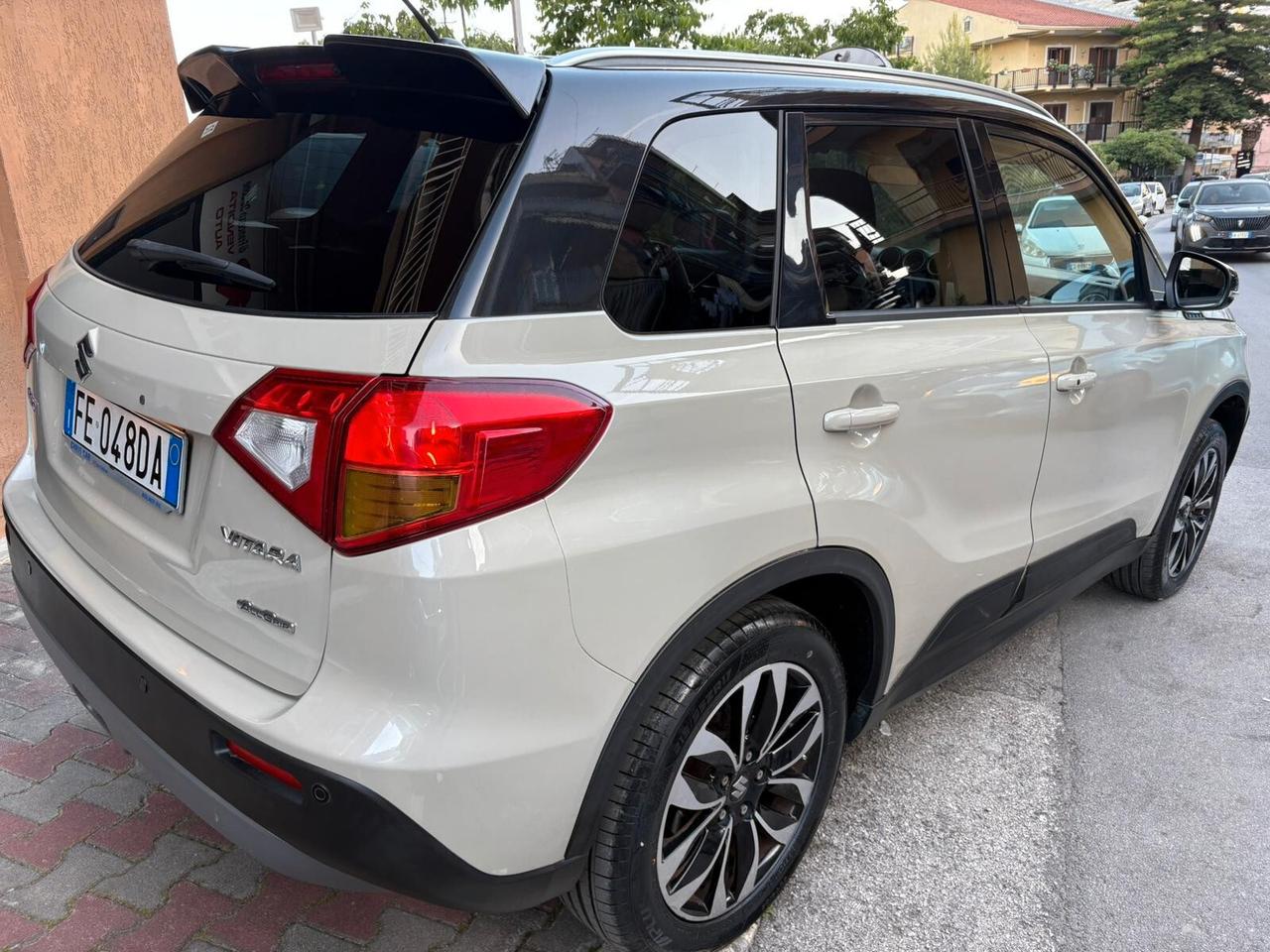 Suzuki Vitara 1.6 DDiS 4WD AllGrip V-Top
