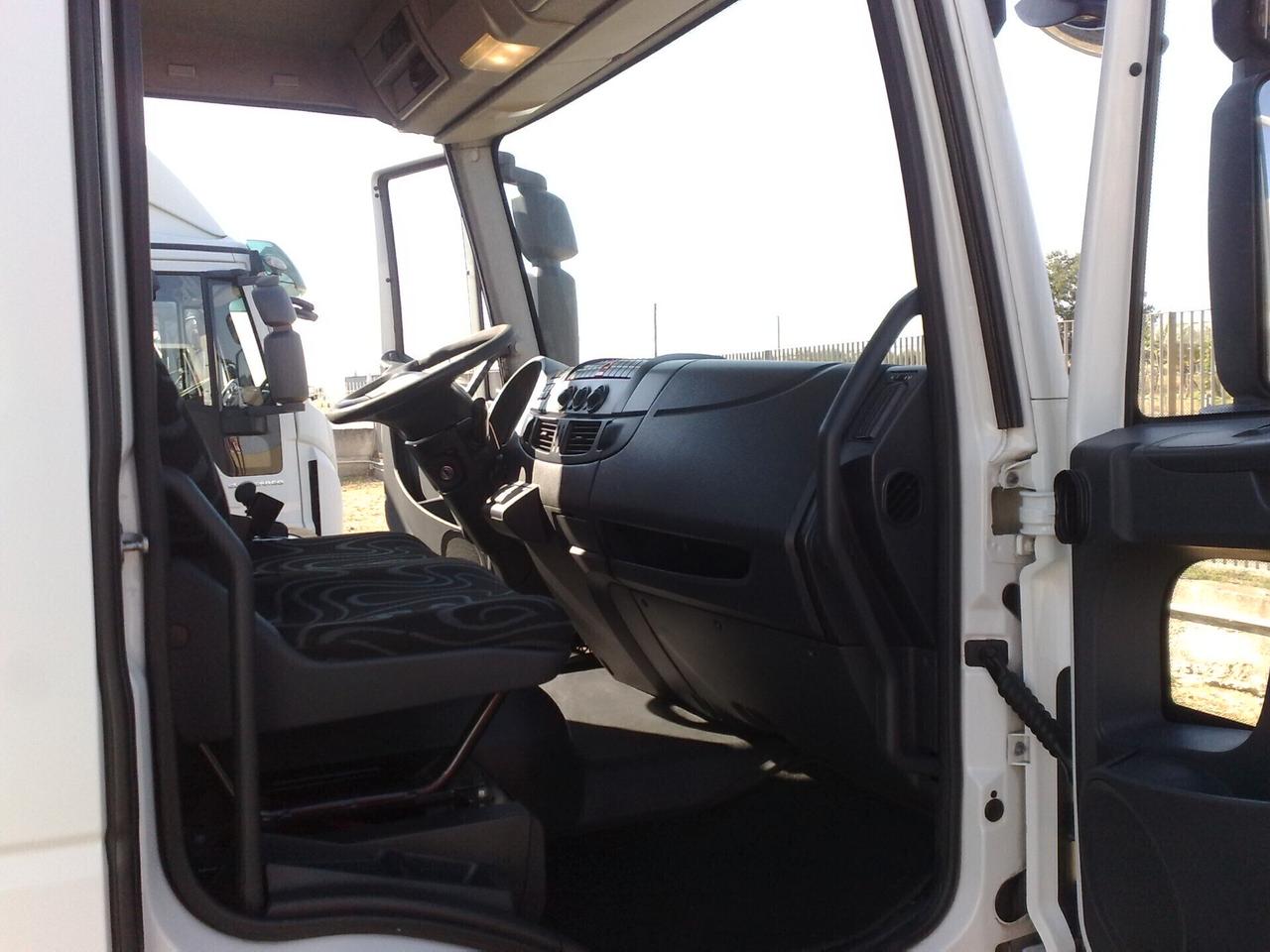 Iveco Eurocargo 100E22 PIANALE - 2011