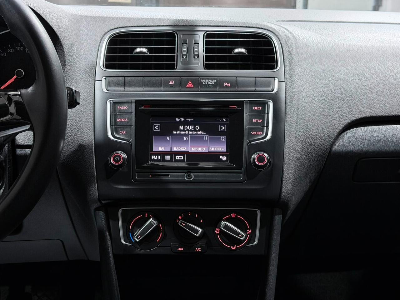 VW POLO 1.0mpi 75cv 79.000km 1HANDE NEOPATENTATI