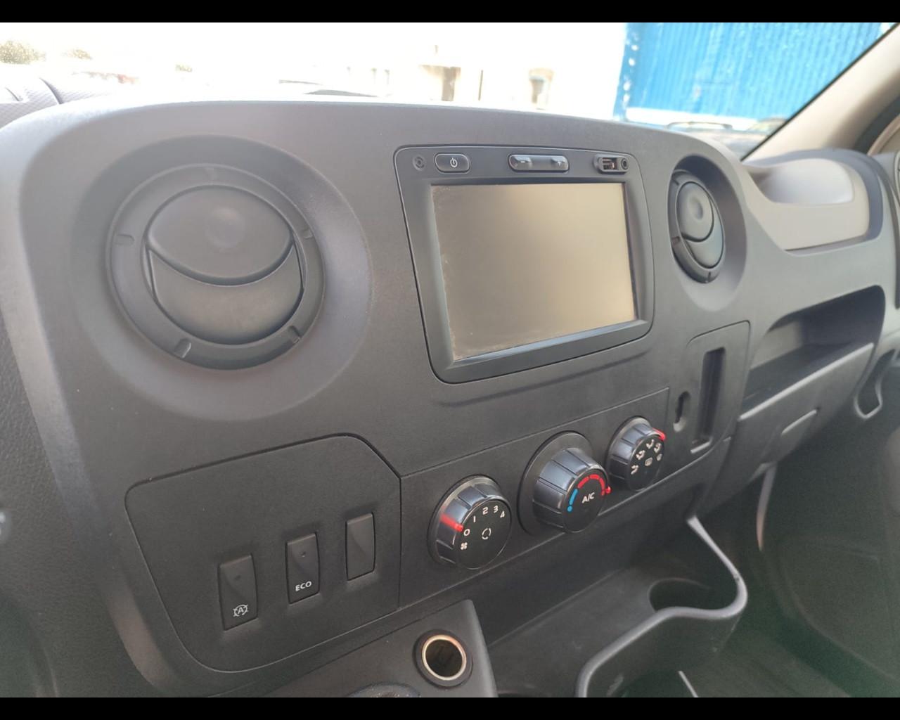 RENAULT Master 5ª serie - Master T35 2.3 dCi/165 TP PL-SL-RG Cabinato S&S